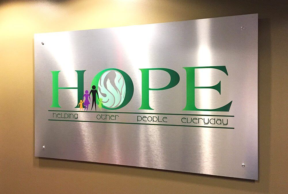 Centennial, CO – Custom Lobby Sign for US Heath Group, Inc & Advisors