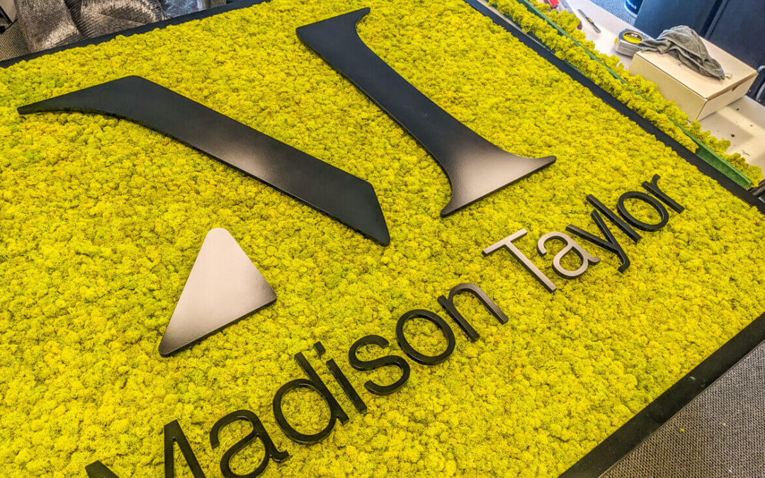 The Elegant Appeal of Moss Signs