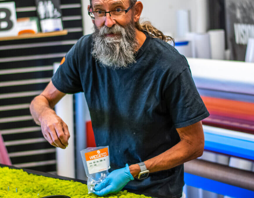 Introducing Moss Signage: A Unique and Eye-Catching Signage Option