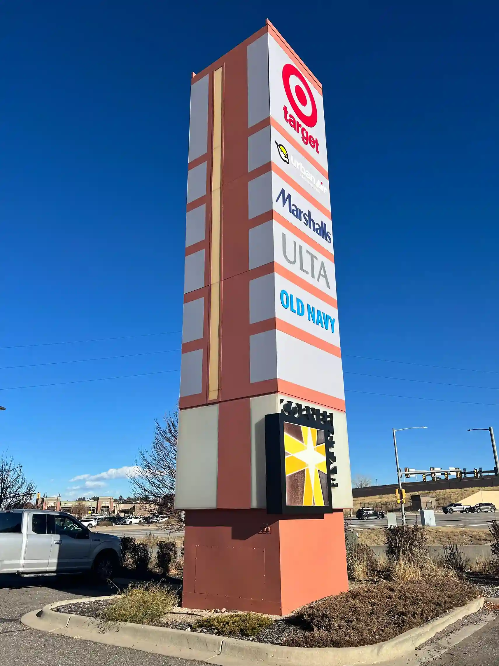 Illuminated multi-tenant pylon sign fabricated by Vision Visual, Denver CO